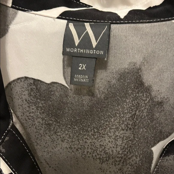 Worthington Monochrome Floral Long Sleeve Dress - Picture 2 of 9